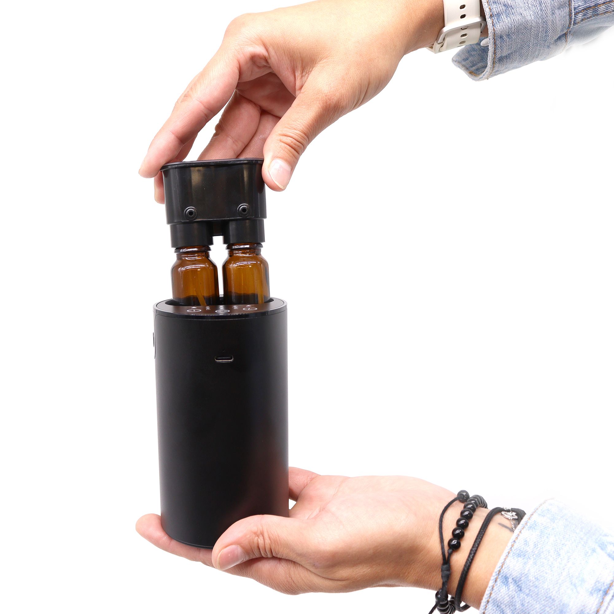 AURA Motion Detector Essential Oils Room Spray - Image 4