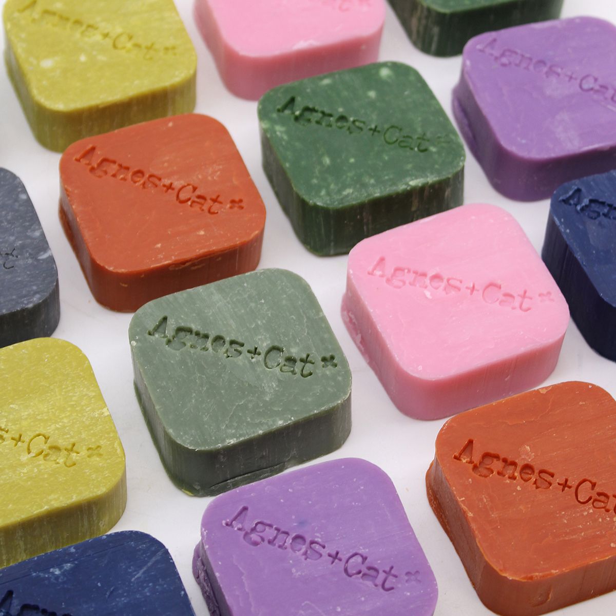 Agnes + Cat Pressed Peonies Solid Shampoo - Image 6